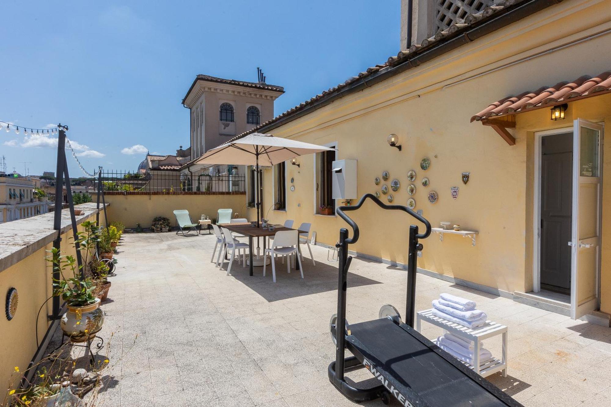 Amazing Penthouse Vaticano Appartement